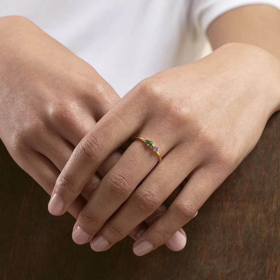 Bague Fine ASTRE - Vert / Doré 4 Bague Fine ASTRE - Vert / Doré – Image 2